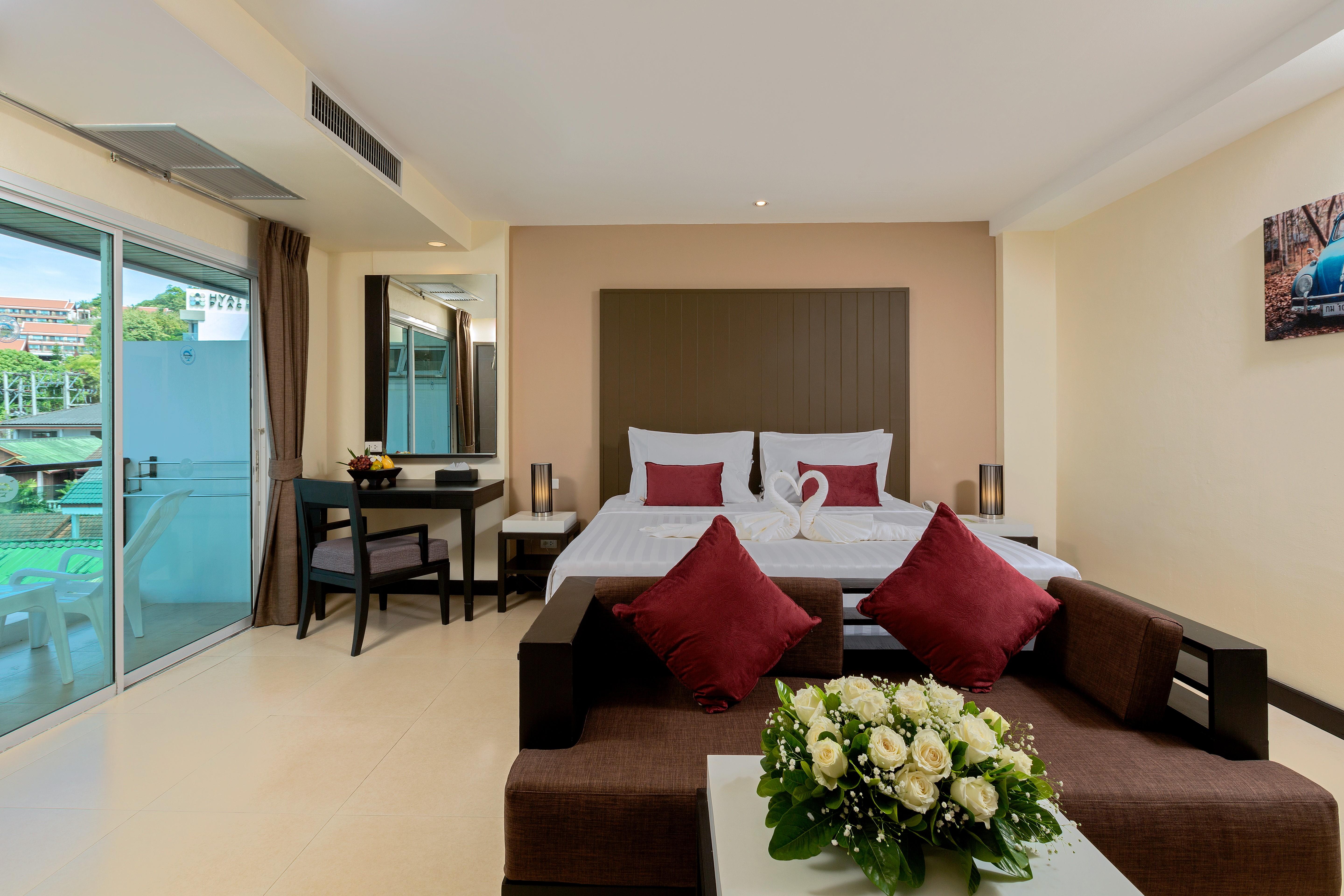 Baramee Resortel Patong Екстер'єр фото