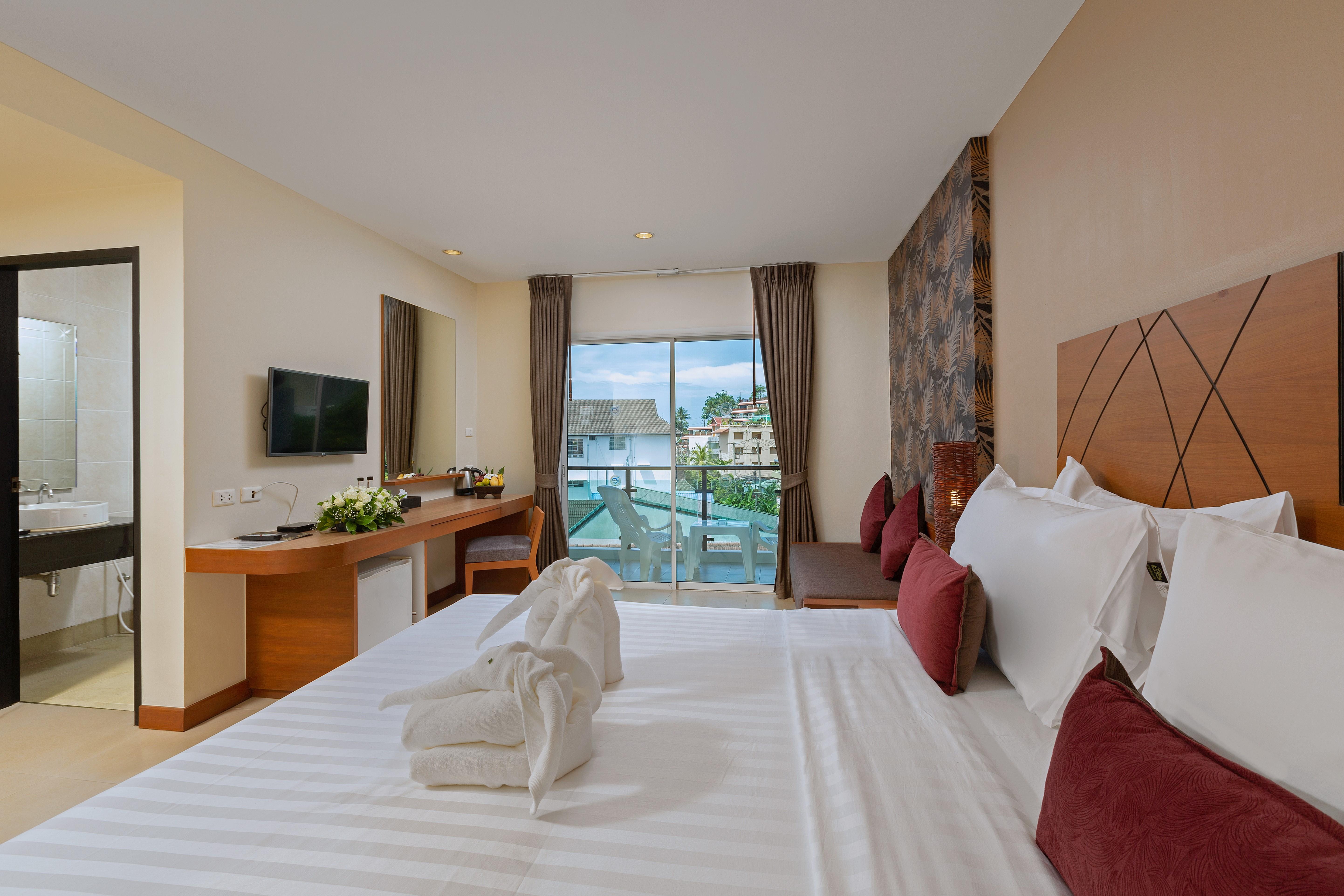 Baramee Resortel Patong Екстер'єр фото
