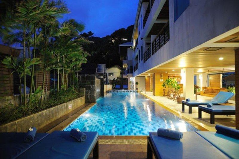 Baramee Resortel Patong Екстер'єр фото