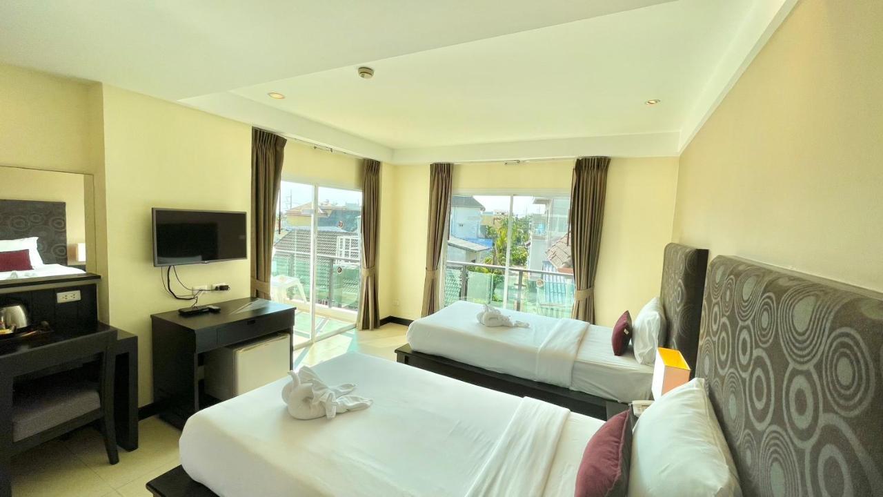 Baramee Resortel Patong Екстер'єр фото