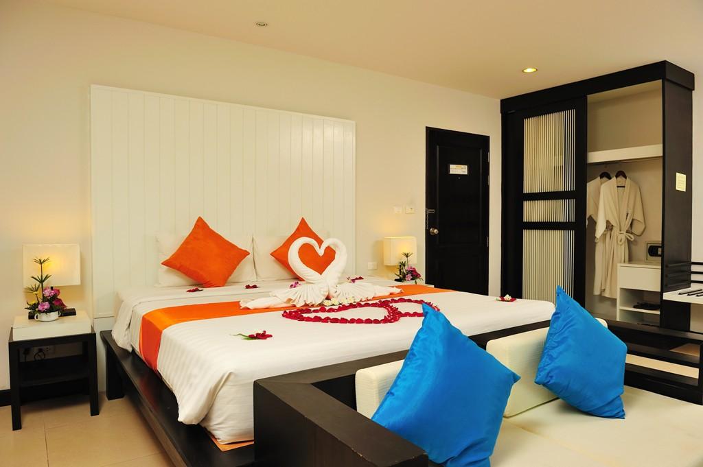 Baramee Resortel Patong Екстер'єр фото