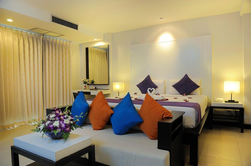 Baramee Resortel Patong Екстер'єр фото