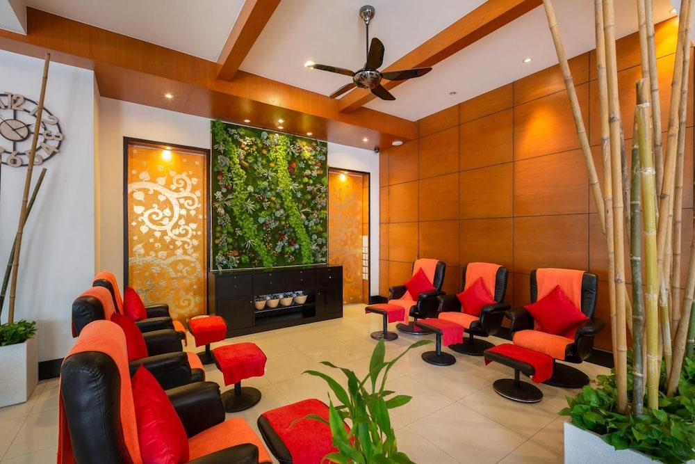 Baramee Resortel Patong Екстер'єр фото