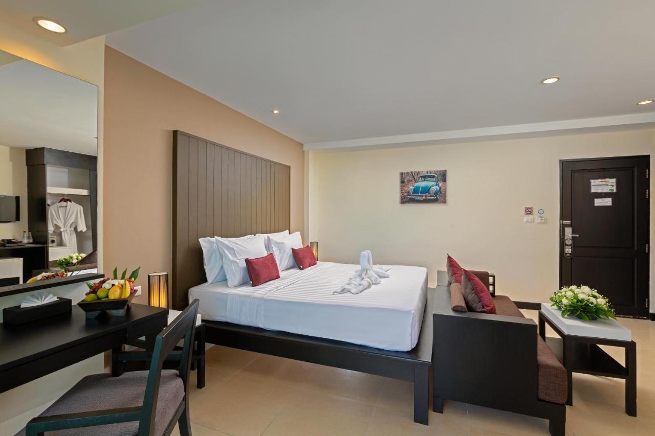 Baramee Resortel Patong Екстер'єр фото
