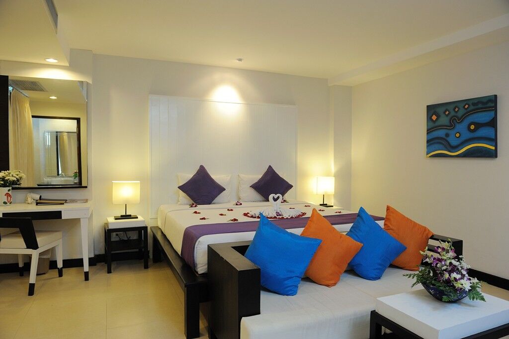Baramee Resortel Patong Екстер'єр фото
