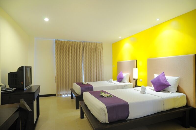 Baramee Resortel Patong Екстер'єр фото